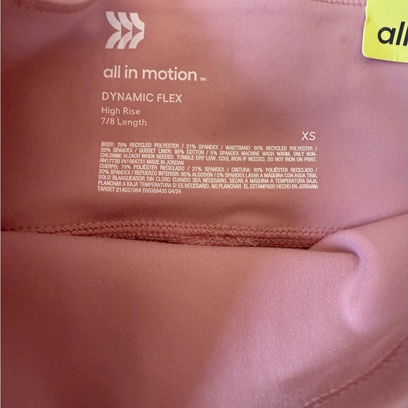 All in Motion Light Pink Leggings size XS NWT - Picture 6 of 6